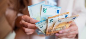 Autónomos y declaración de la Renta 2024: Qué debes incluir y qué puedes deducir